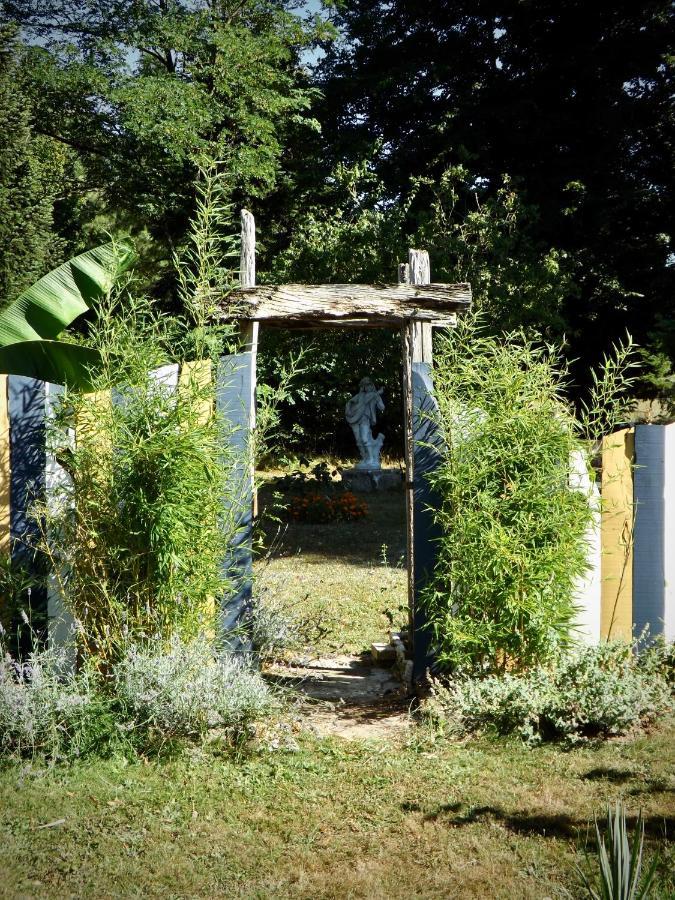 Domaine De Lalat - B&B With En-Suite Bathrooms All Rooms With Garden Views Montemboeuf Екстер'єр фото