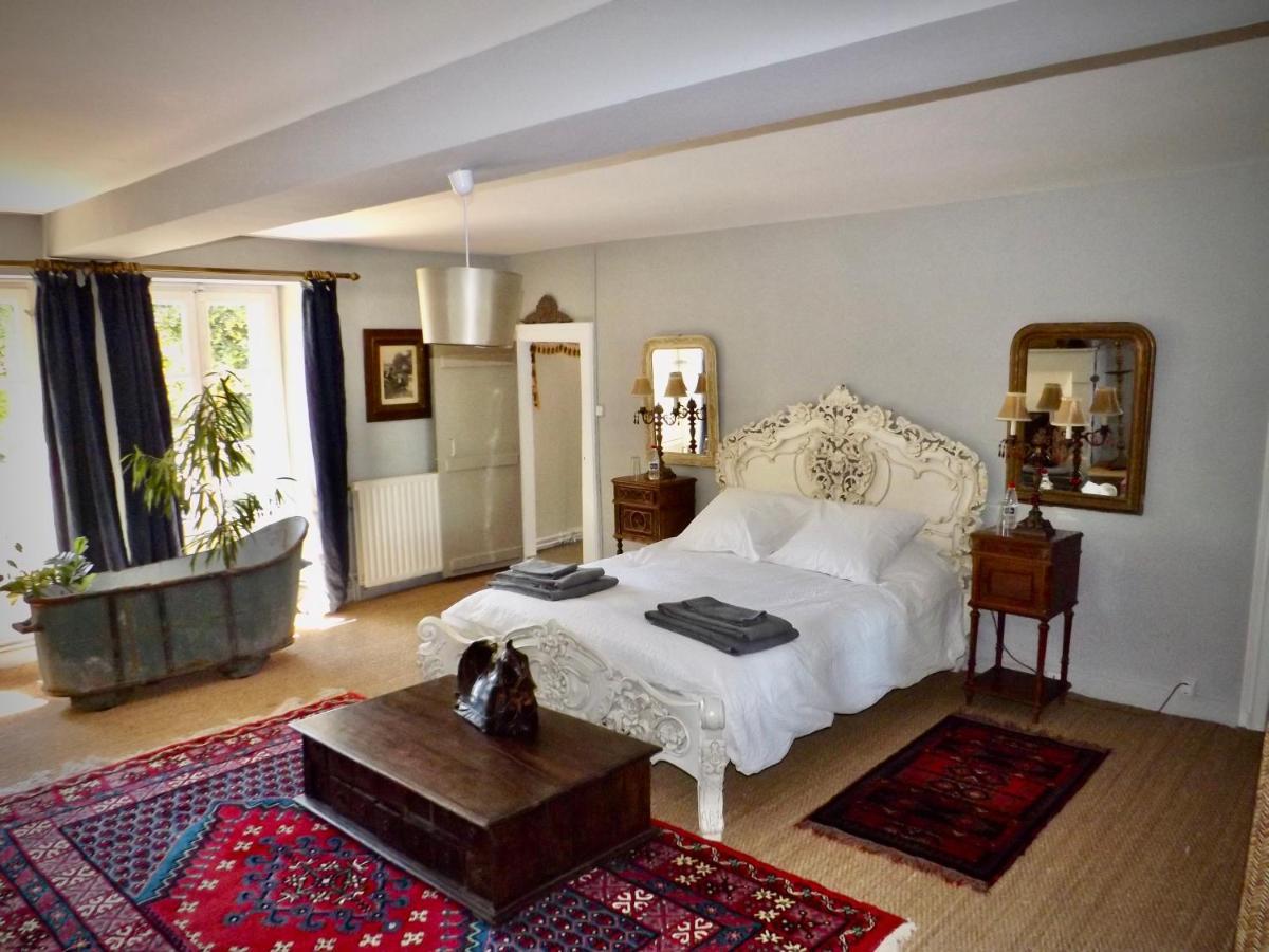 Domaine De Lalat - B&B With En-Suite Bathrooms All Rooms With Garden Views Montemboeuf Екстер'єр фото